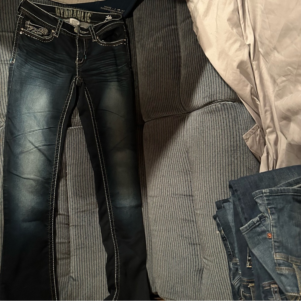 Barley worn hydraulic Jeans